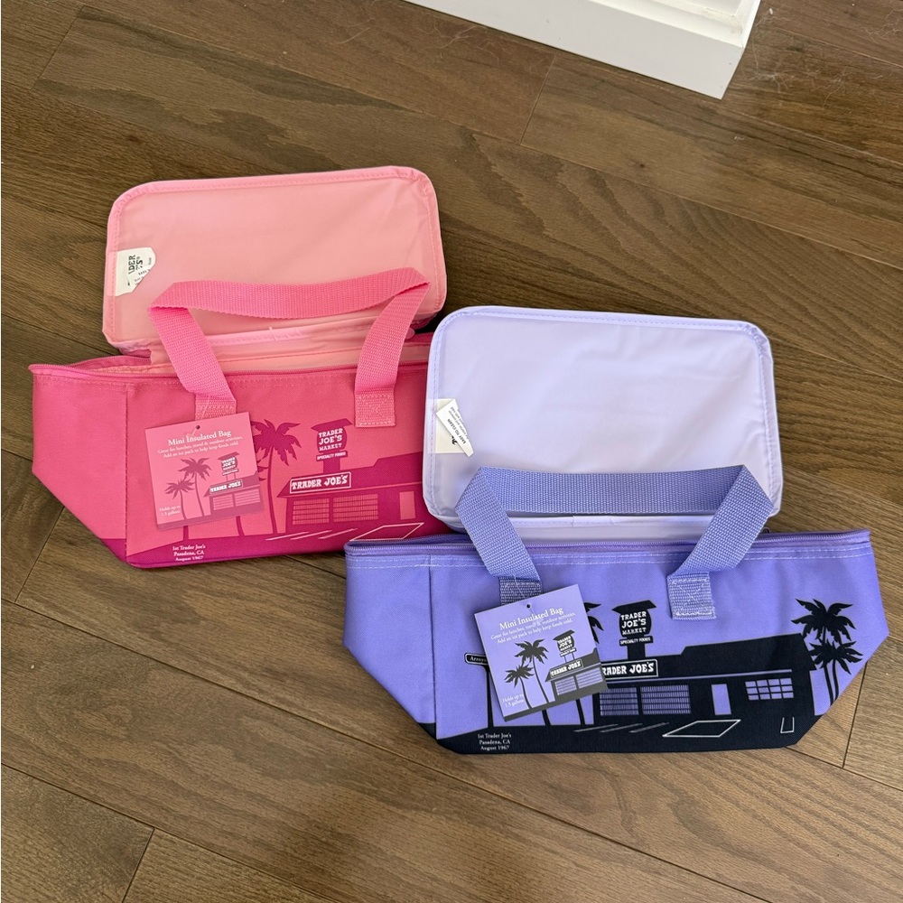NEW Trader Joe’s Insulated Mini Tote Lunch Box Bag/Cooler LIMITED EDITION